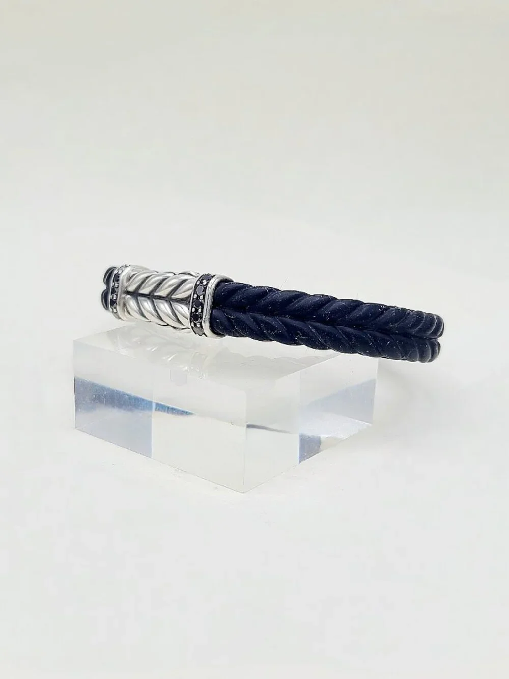 David Yurman Chevron Bracelet in Black Rubber w/ Pavé Black Diamonds, 9mm Sz Sm